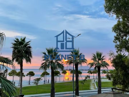 Luxury 2+1 Apartment with Sea View – First Line Lungomare