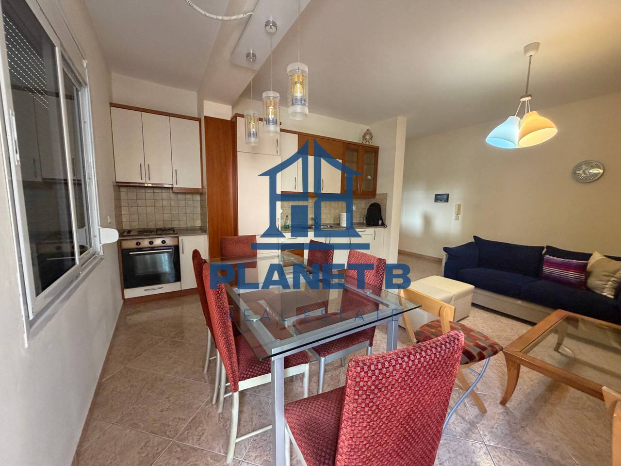 Apartament 2+1 - Vija e Parë në Shitje