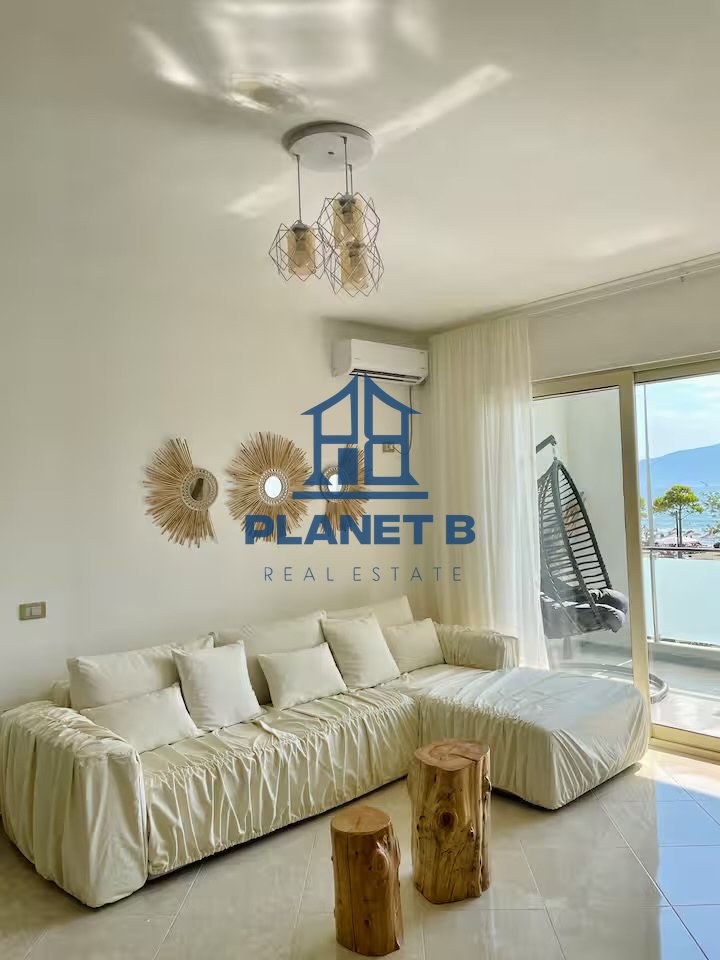 Luxury 2+1 Apartment with Sea View – First Line Lungomare