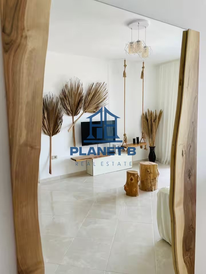 Luxury 2+1 Apartment with Sea View – First Line Lungomare