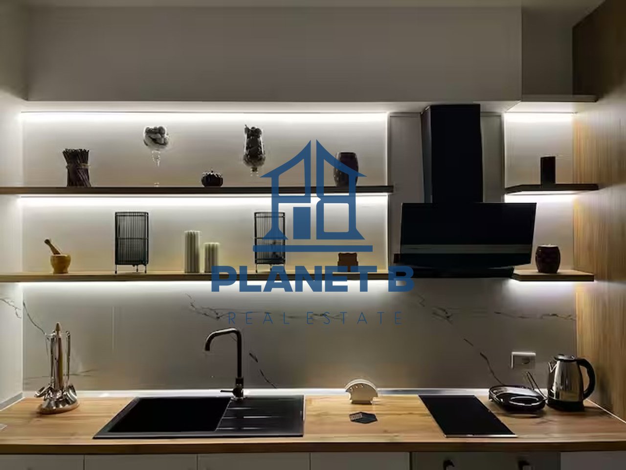 Luxury 2+1 Apartment with Sea View – First Line Lungomare