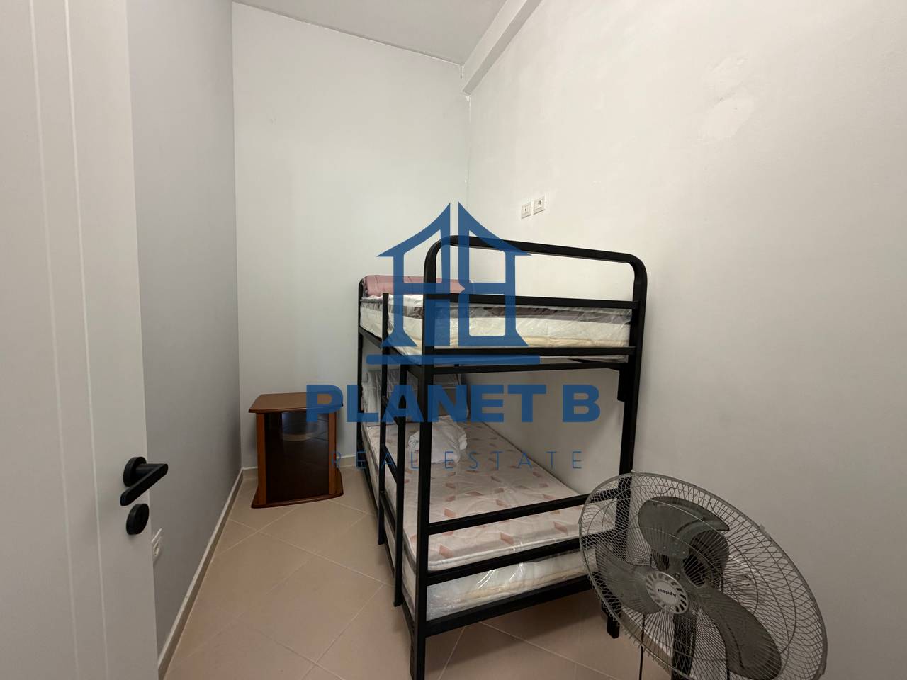 AFFITTASI APPARTAMENTO 2+1 – KOMBINATI I PESHKUT
