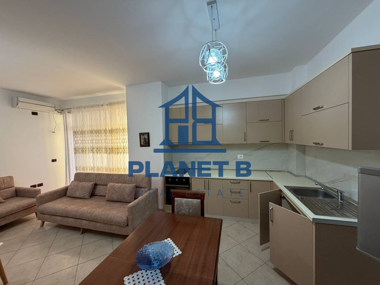 For Rent: 1+1 Apartment at the Officers' House in Vlora