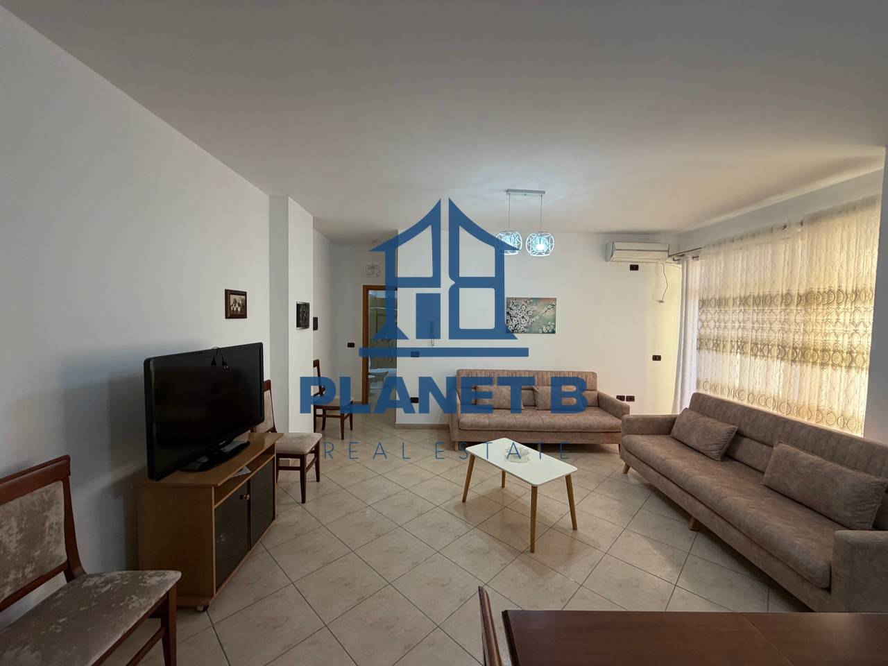 For Rent: 1+1 Apartment at the Officers' House in Vlora