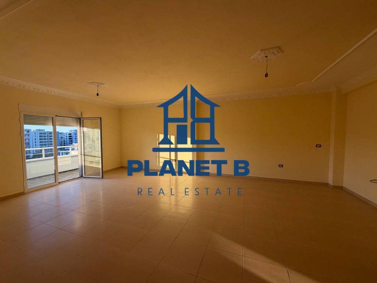 APARTMENTS FOR SALE – LUNGOMARE, VLORA