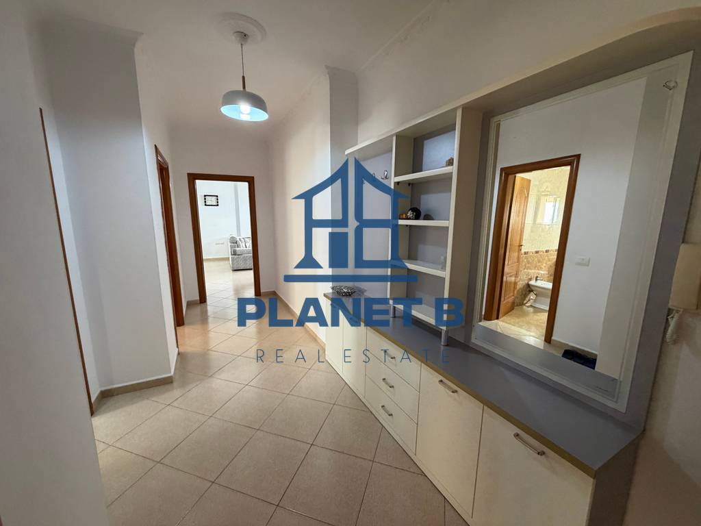 🏡 JEPET ME QIRA APARTAMENT 2+1 – LUNGOMARE, VLORË 🌊