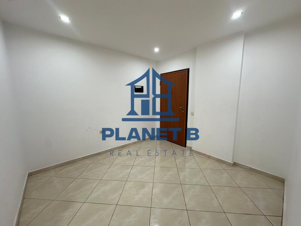 Apartament 2+1+2 tek Rruga e Cipajve ne Vlore