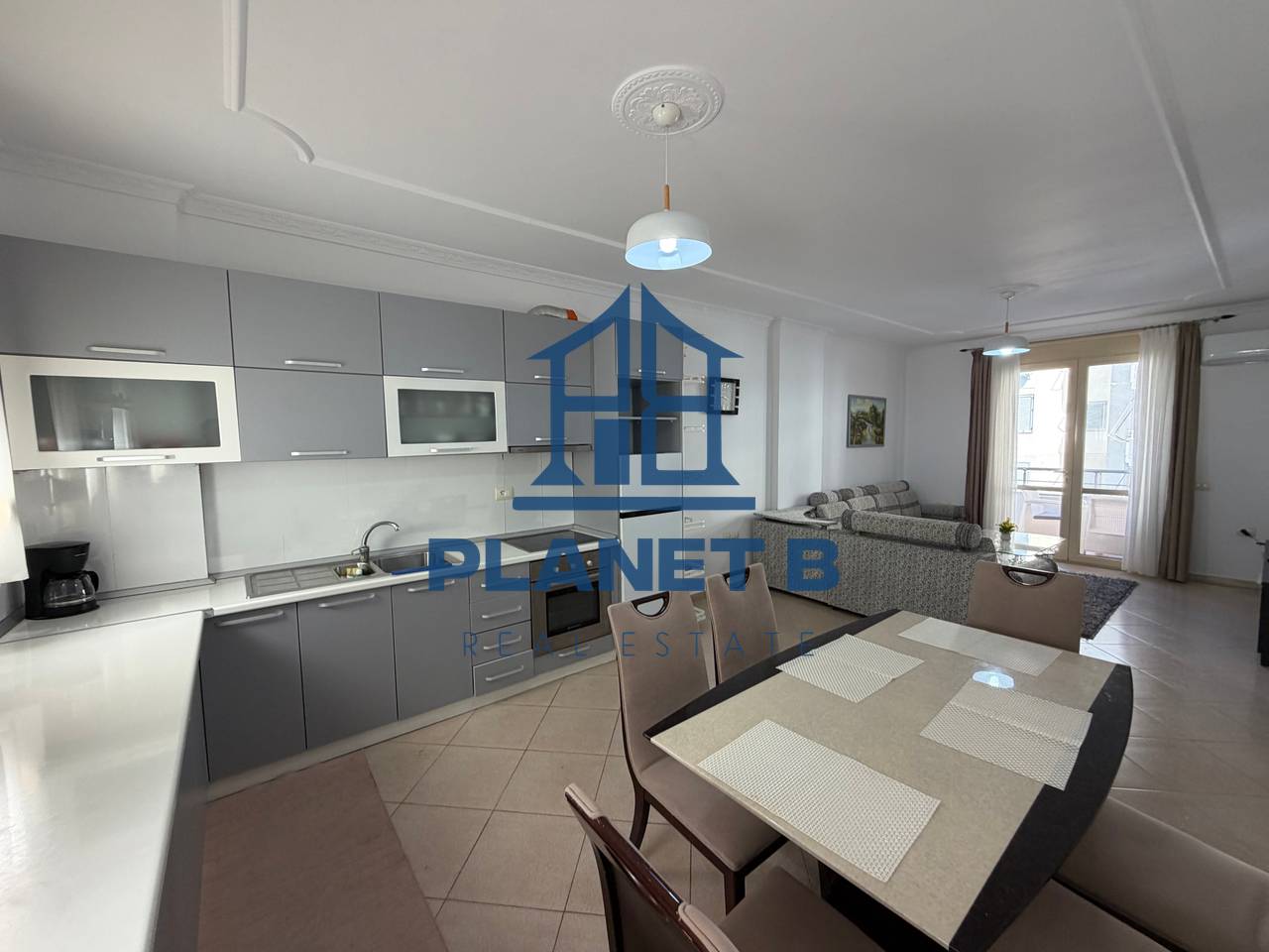 🏡 2+1 APARTMENT FOR RENT – LUNGOMARE, VLORA 🌊