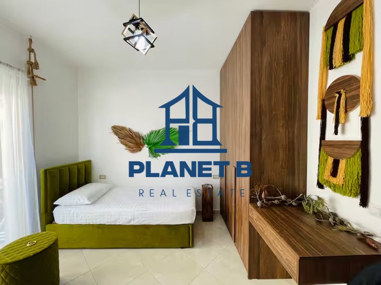Apartament luksoz 2+1 me pamje nga deti – Linja e parë Lungomare