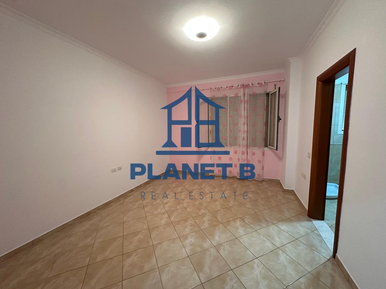Apartment 2+1+2 at Cipaj Street in Vlore