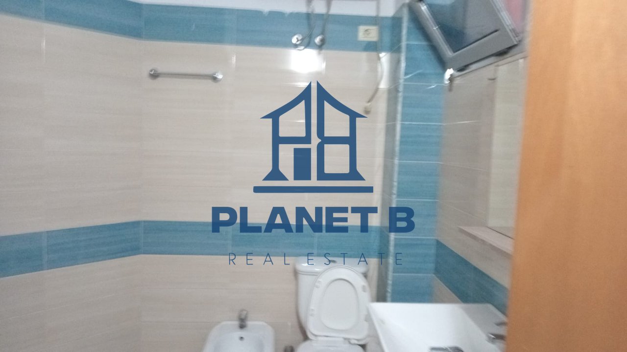 Shitet Apartamenti 1+1 tek Rruga e Çipajve në Vlorë