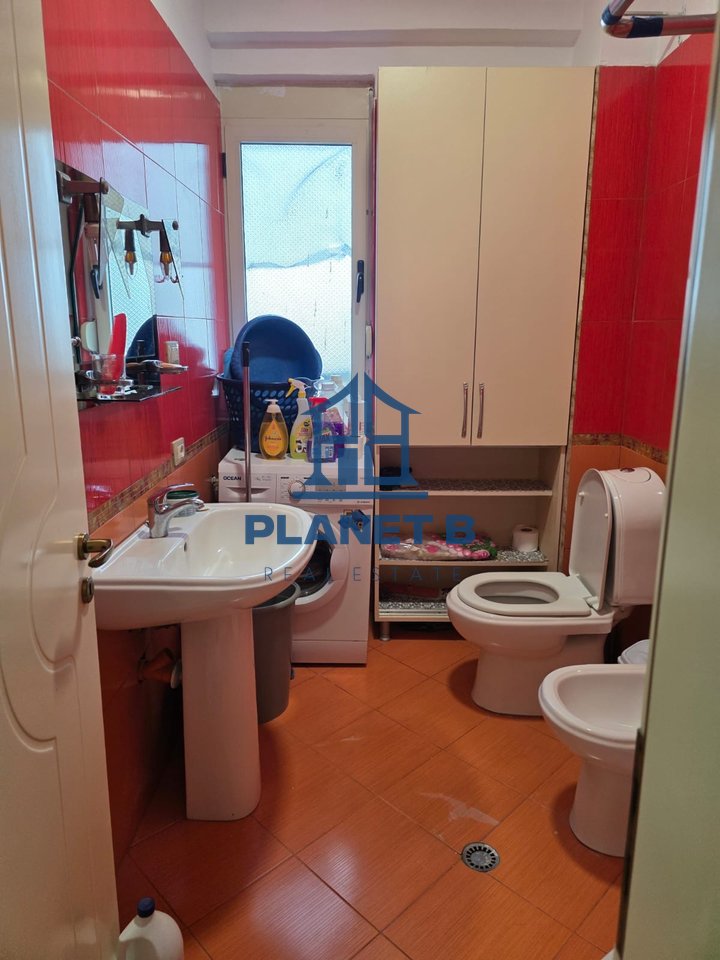 Affittasi Appartamento 2+1 A Vola, Vlora