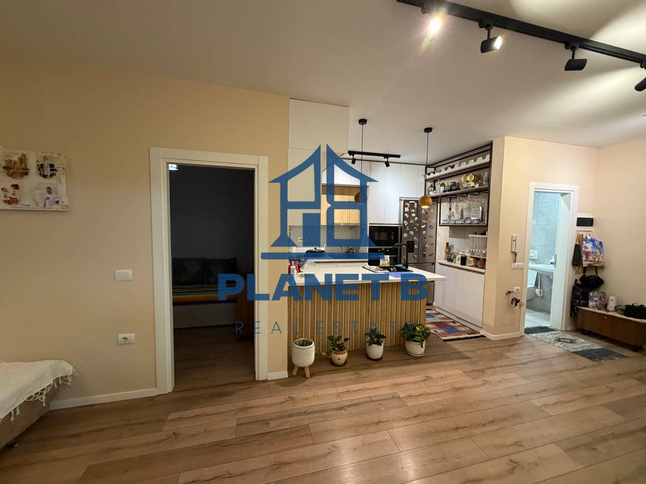 🏡 NË SHITJE – APARTAMENT 2+1 | KONAD, VLORË