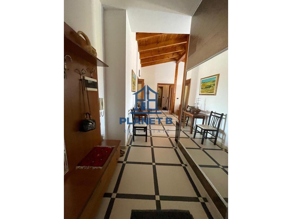 🏠 PAPAFINGO ME QIRA – VLORË