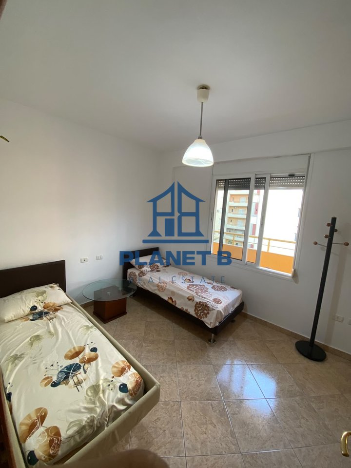 FOR RENT 2+1 APARTMENT – FIRST LINE, LUNGOMARE, VLORA