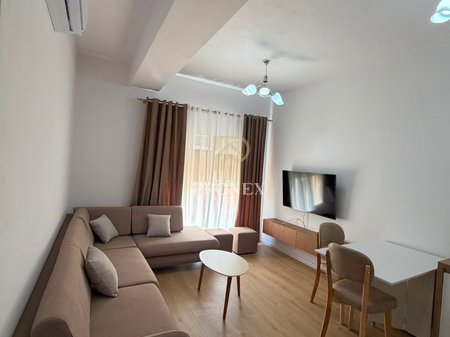 Apartament 1+1+parkim me qira ne Ali Dem