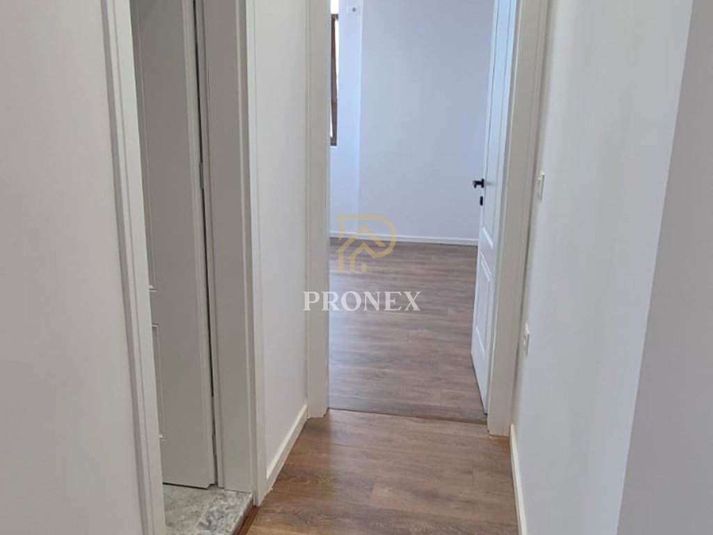Shitet apartament 2+1 prane Rruges Irfan Tomini