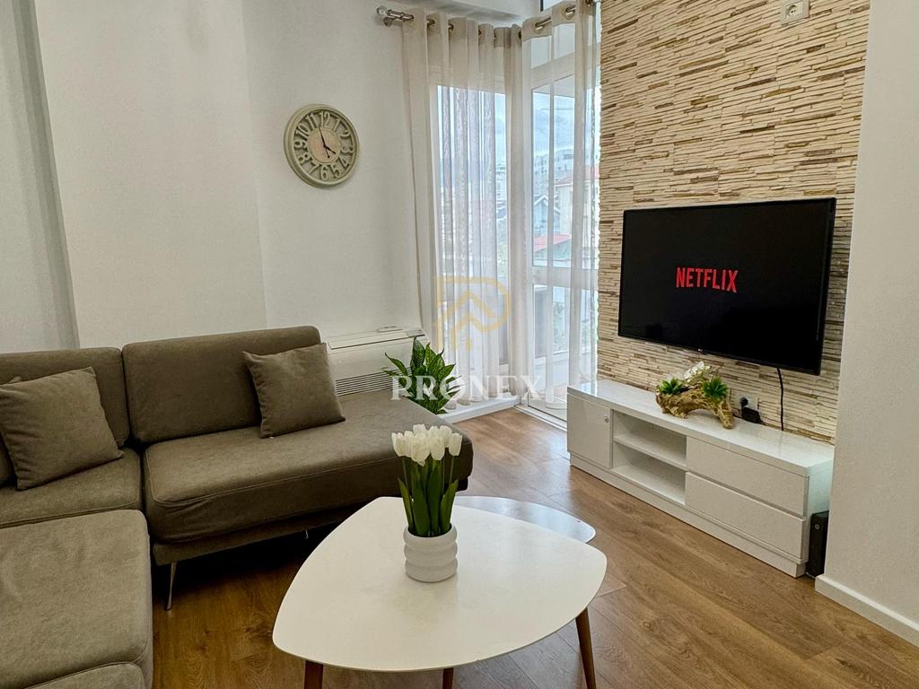 Apartament me qera 2+1 tek Fusha e Aviacionit