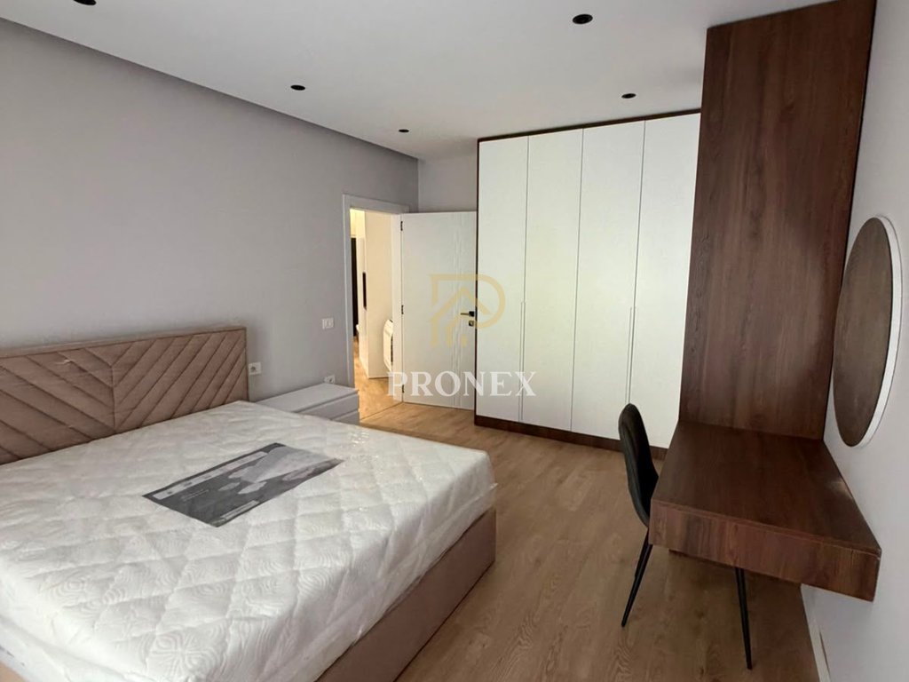 Luxury 1+1 apartment for rent near Dibra Street
