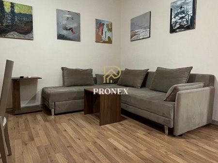 Apartament me qera 2+1 tek Rruga e Durresit