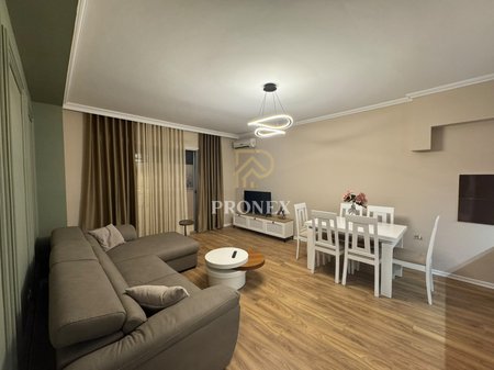 Apartment 1+1, for rent, District Prosecutor's Office Tirana, - 65,000 Lek