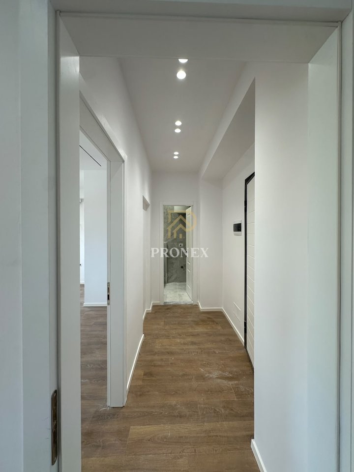 Apartment 1+1 for sale on Bardhyl Street