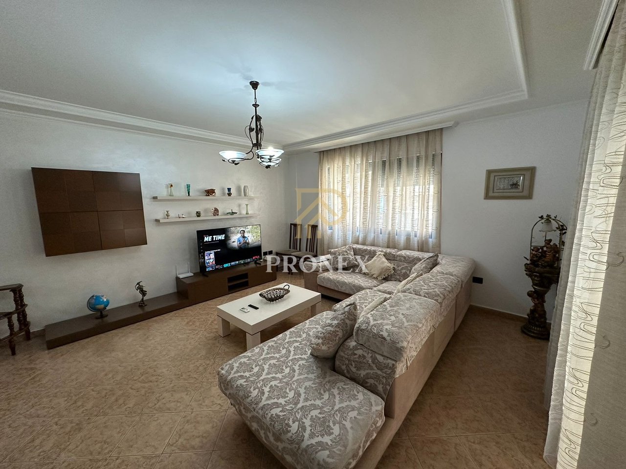 Apartament 2+1+2, me qira, Myslym Shyri, Tiranë - 1000 €