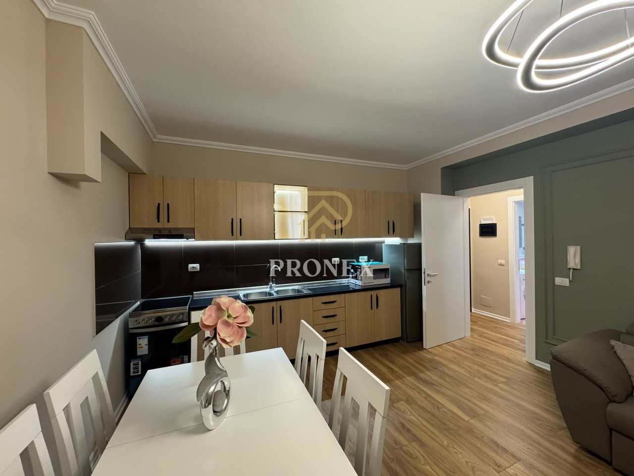 Apartment 1+1, for rent, District Prosecutor's Office Tirana, - 65,000 Lek