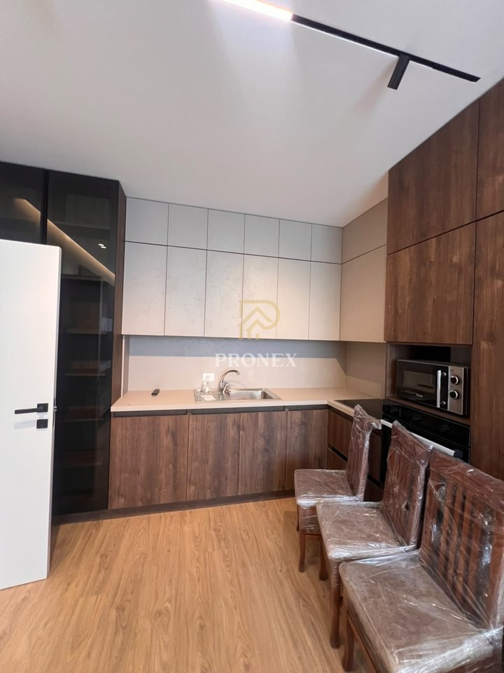Apartment for rent 1+1 at Zogu I Boulevard