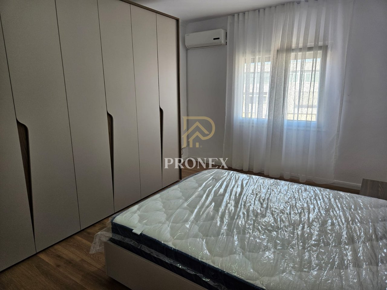 Appartamento 2+1, in affitto, 21 Dhjetori, Tirana - 80.000 lek