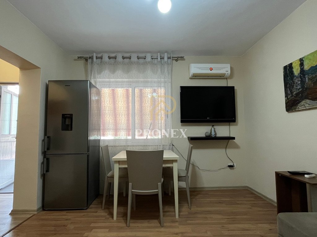 Apartament me qera 2+1 tek Rruga e Durresit