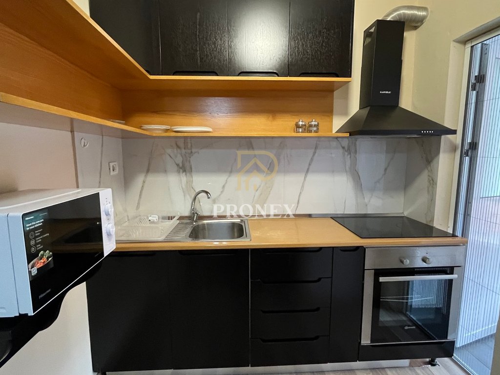 Apartament me qera 2+1 tek Rruga e Durresit