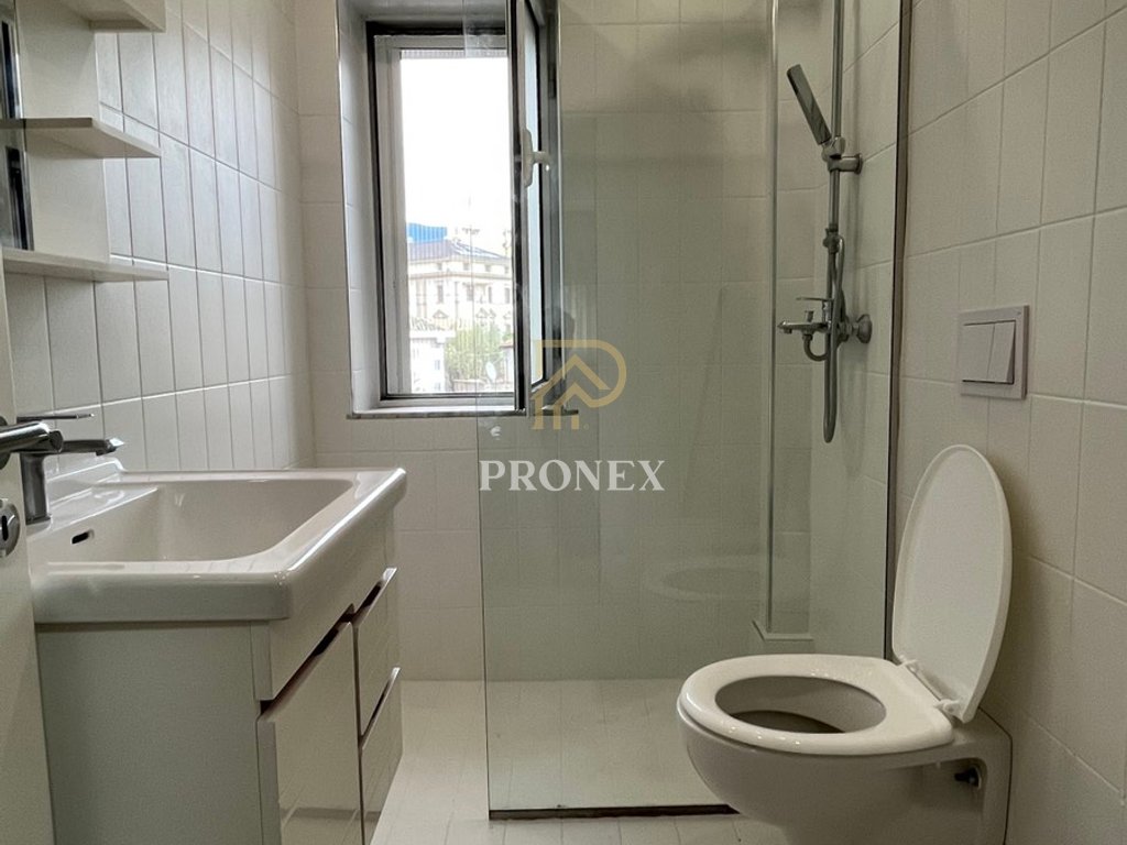 Apartament me qera 2+1 tek Rruga e Durresit