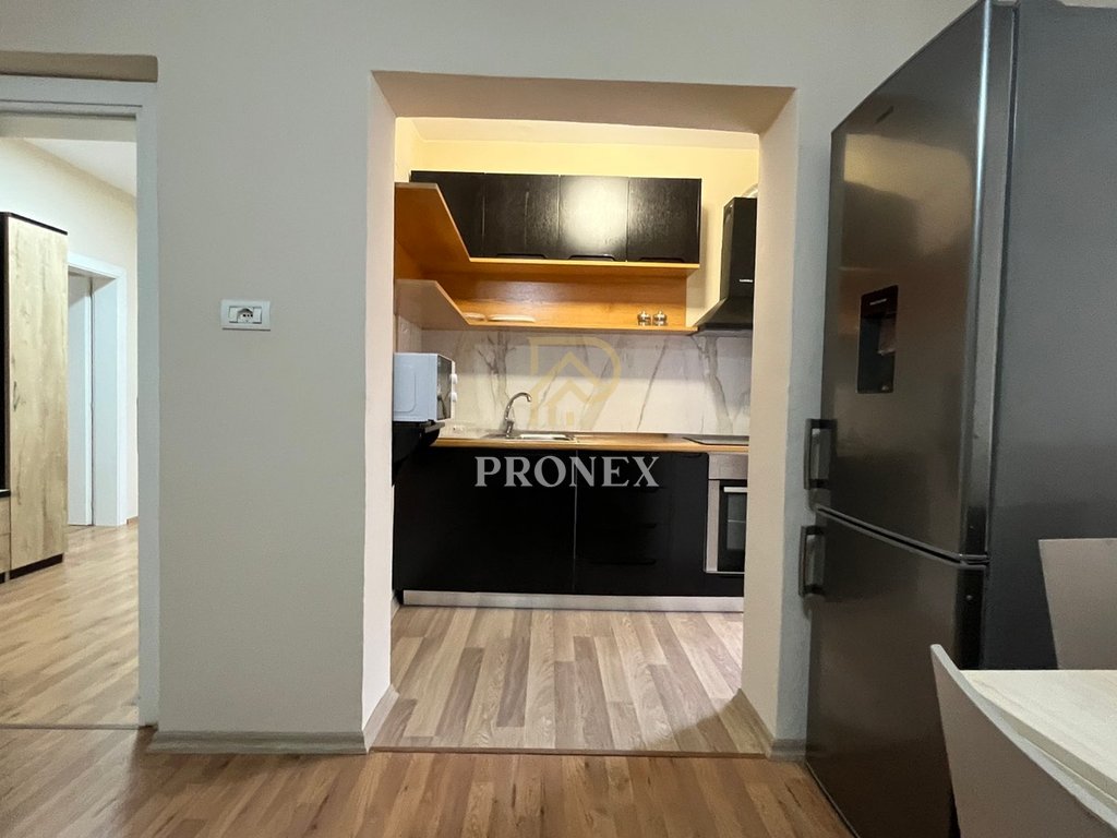 Apartament me qera 2+1 tek Rruga e Durresit