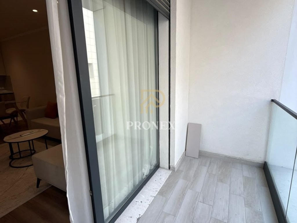 Apartament me qera 1+1+ parkim tek Liqeni i Thate