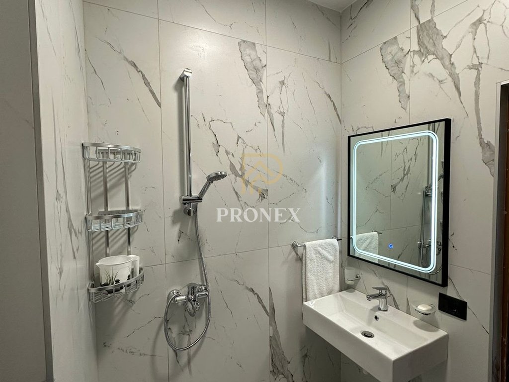 Apartament 2+1+2, me qira, Myslym Shyri, Tiranë - 1000 €