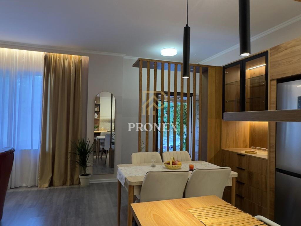 Apartament, 2+1+2, me qira, Liqeni i Tiranës - 90,000 lekë
