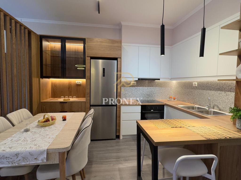 Apartament, 2+1+2, me qira, Liqeni i Tiranës - 90,000 lekë