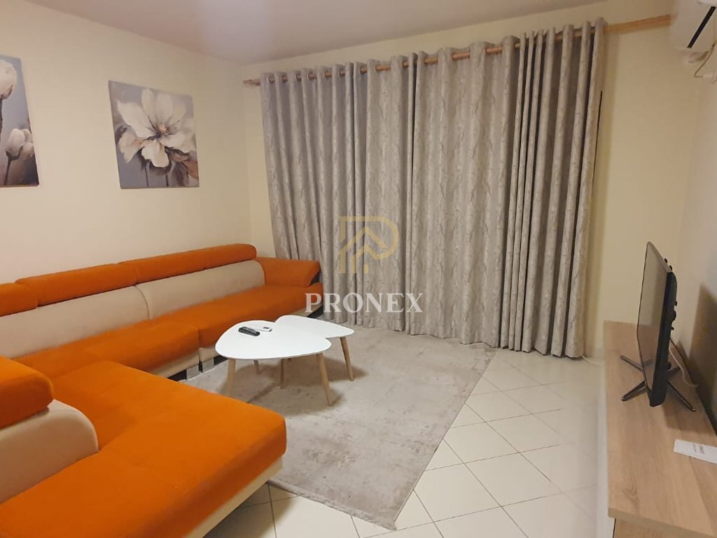 Apartment, 2+1+2, për qera në zonën e Astiri, Tirana - 60,000 lekë