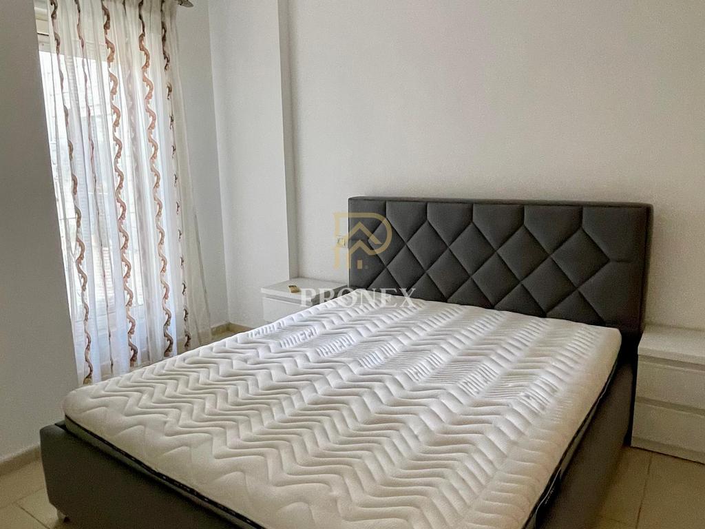Apartament me qera 1+1 ne Qender, 75.000 Leke
