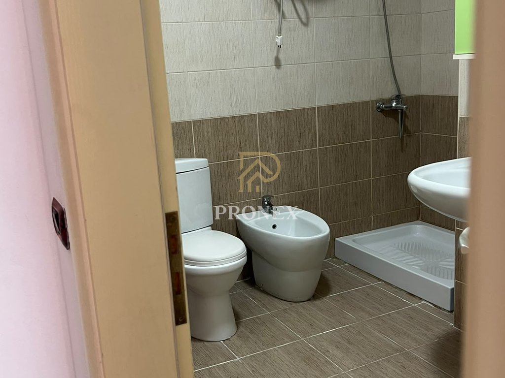 Apartament 2+1+2, me qira, Astiri, Tiranë - 55,000 lekë