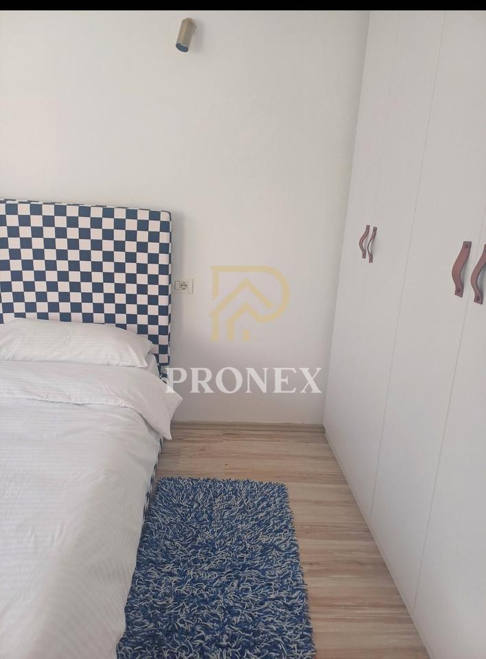 Apartament me qera 1+1 tek Shkolla e Baletit - 55,000 lekë