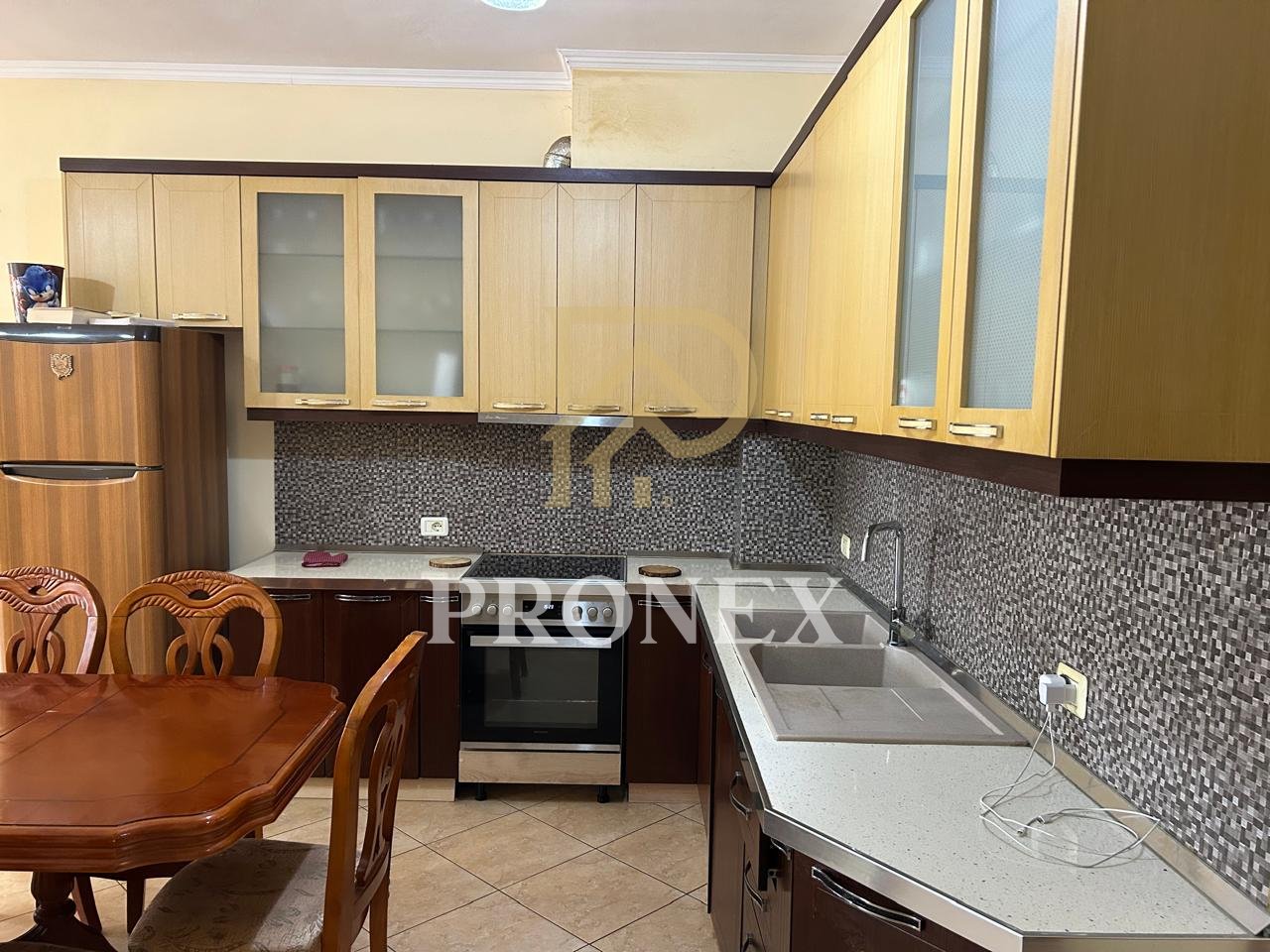 Appartamento 2+1+2 in affitto presso Kthesa e Kamzës 50.000 lek