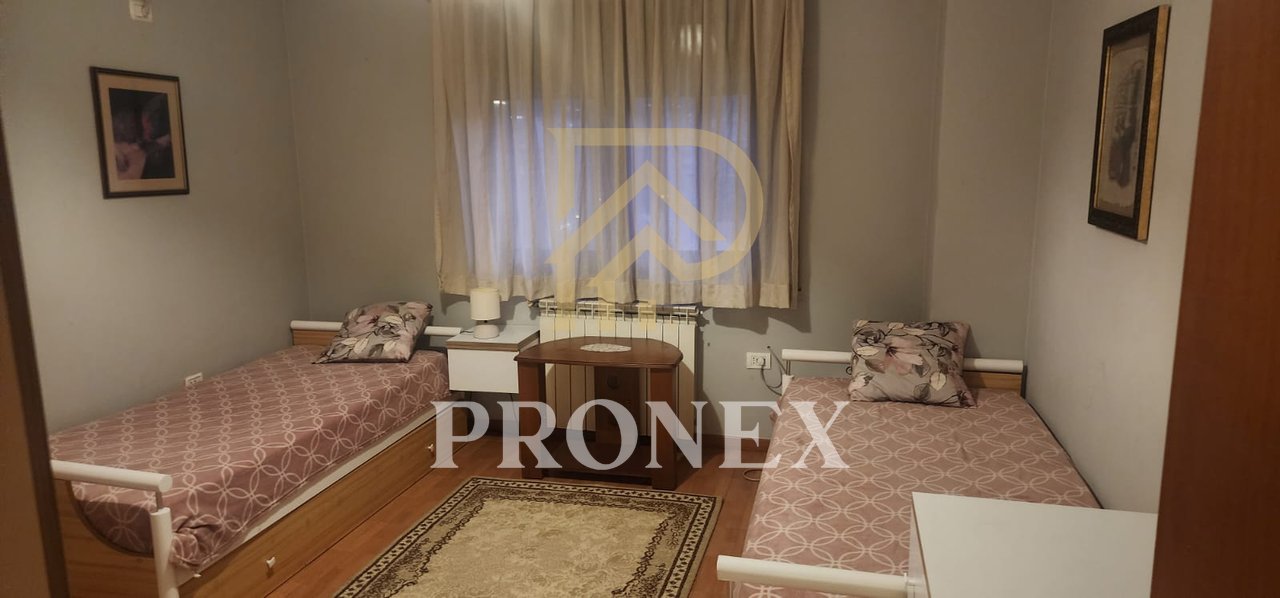Appartamento, 2+1+2, in affitto, a Tirana, RTSH, Liceo, Via Themistokli Germenji - 800,00 €