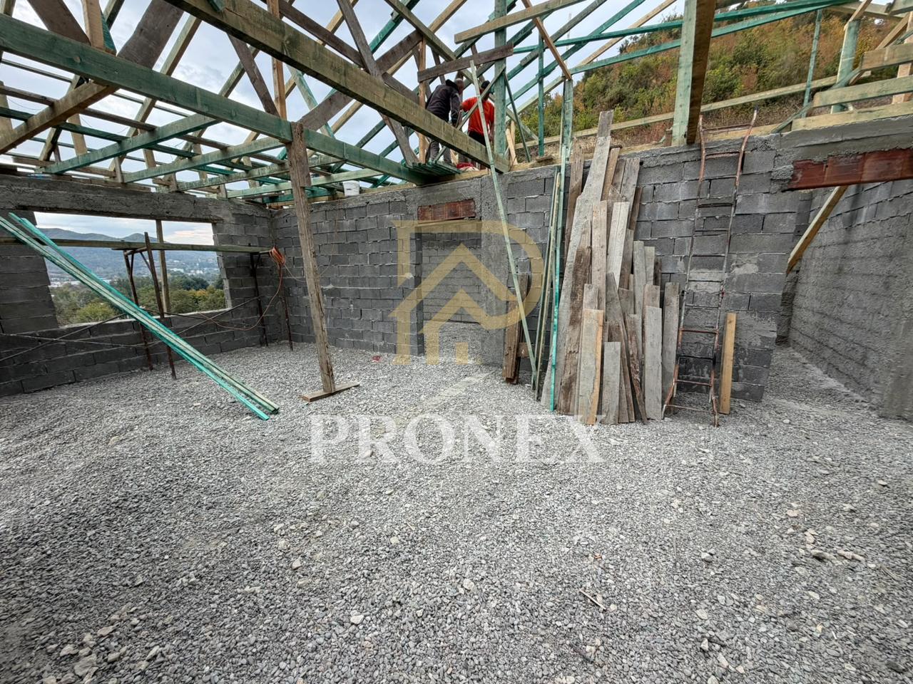 Vilë për shitje në Pezë - Helmes, Tiranë - € 290,000