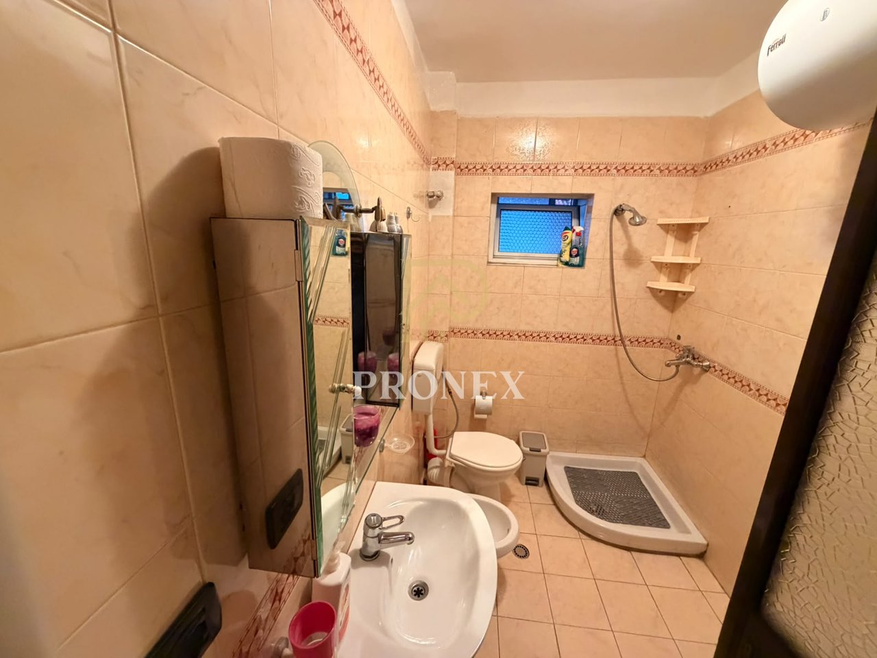 Apartment, 2+1, for rent, Tirana in Porcelan - € 550