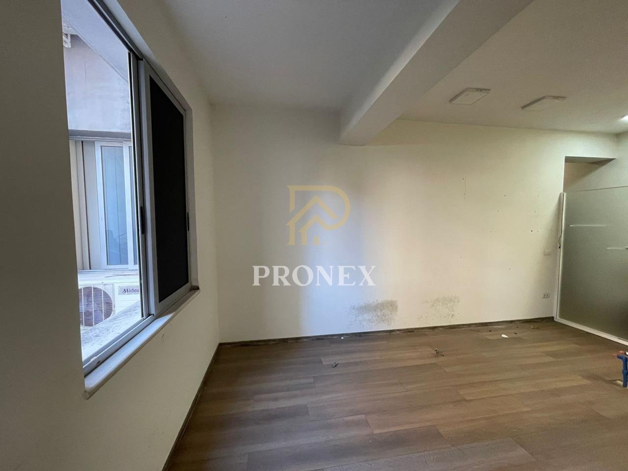 Office 2+1 for rent, Kavaja Street, 650 €