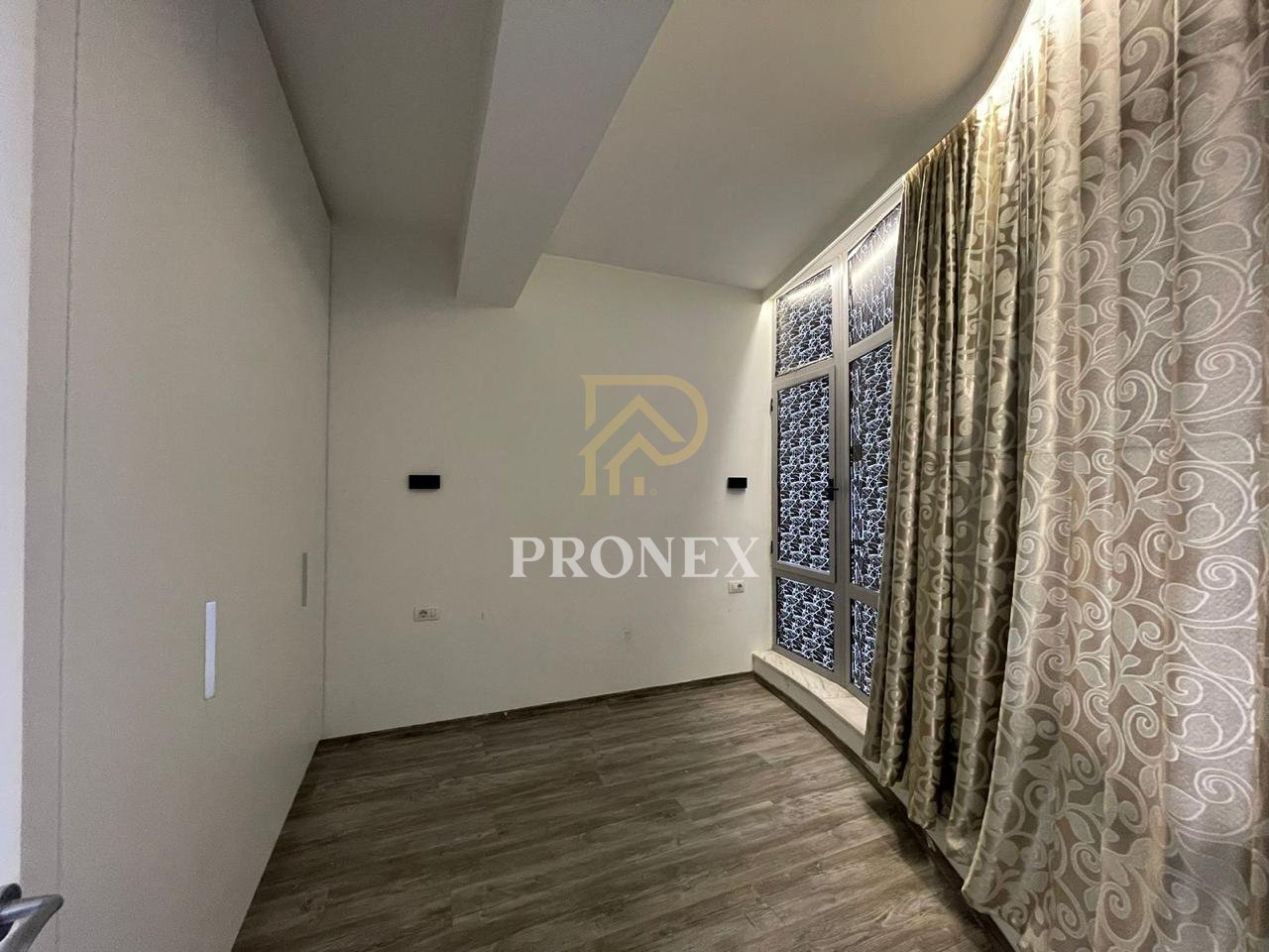 Office 2+1 for rent, Kavaja Street, 650 €