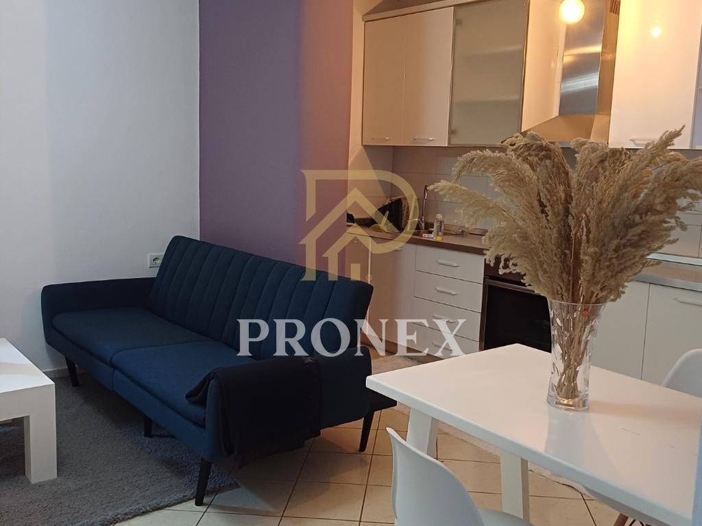Apartament me qera 1+1 tek Shkolla e Baletit - 55,000 lekë