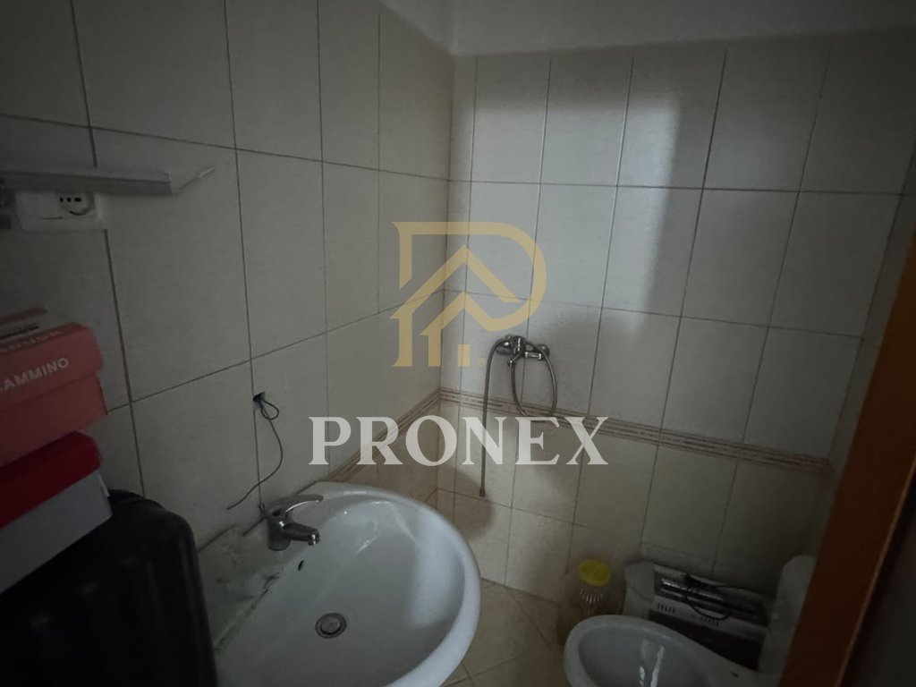 Apartament, 2+2, në shitje, Fresku,- 16.000.000 Leke